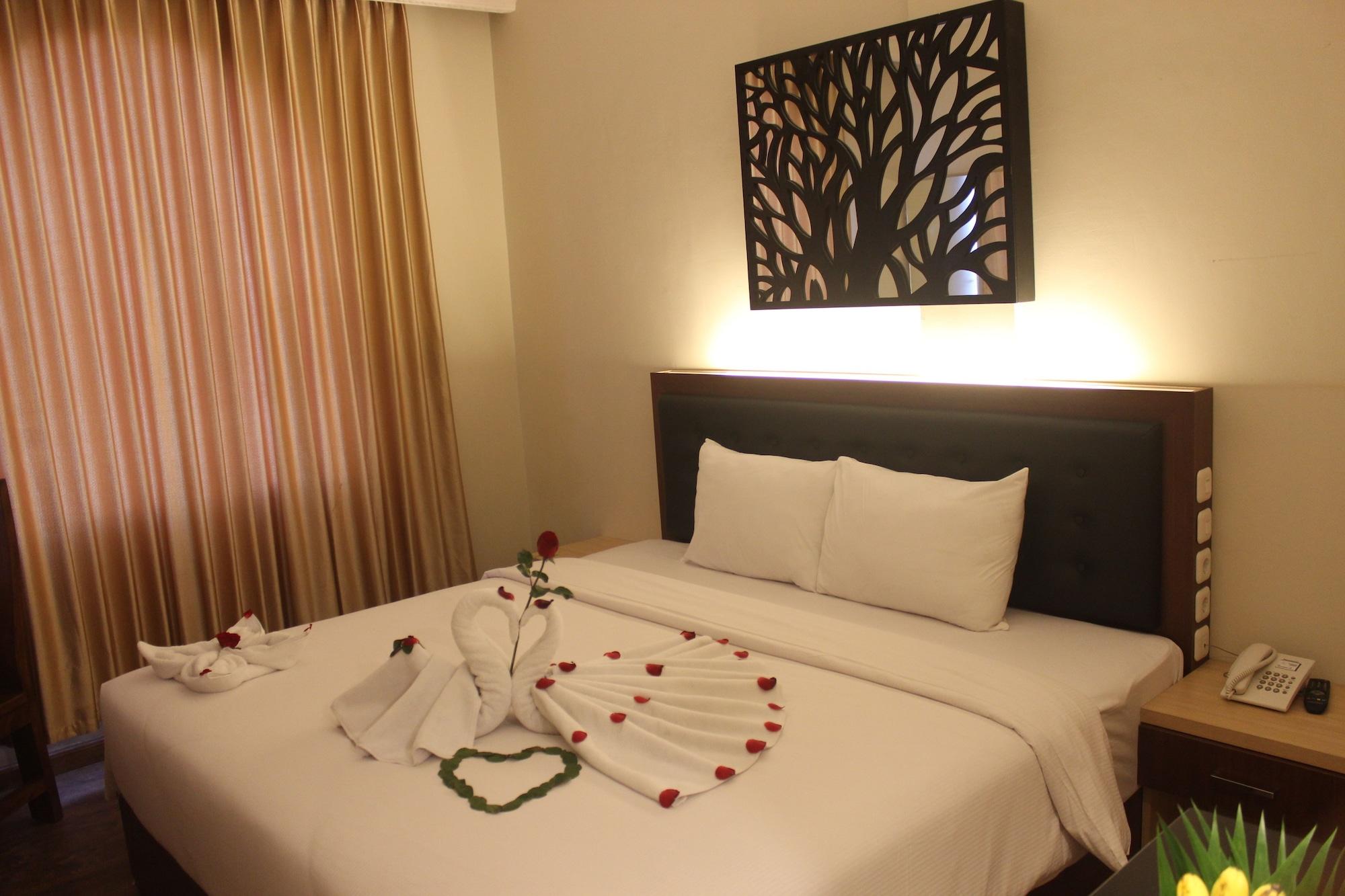 D'Salvatore Boutique Hotel Yogyakarta Maguwo Exterior foto