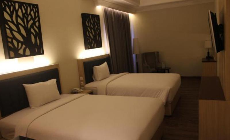 D'Salvatore Boutique Hotel Yogyakarta Maguwo Exterior foto